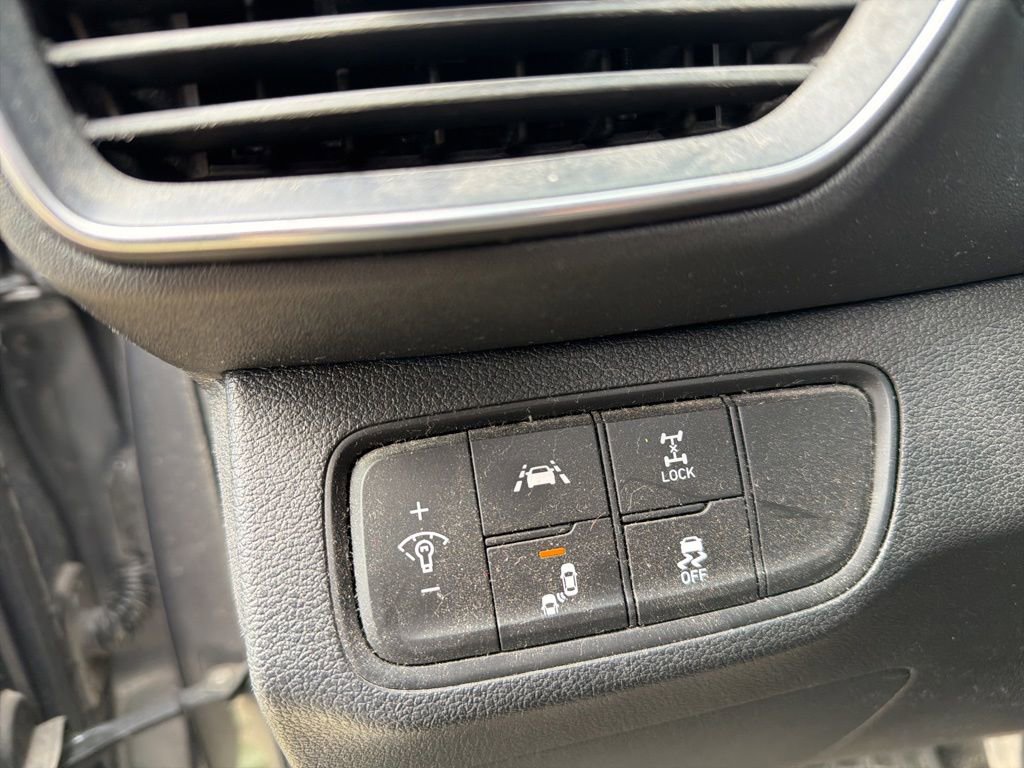 Used 2019 Hyundai Santa Fe SE AWD/4WD image 20