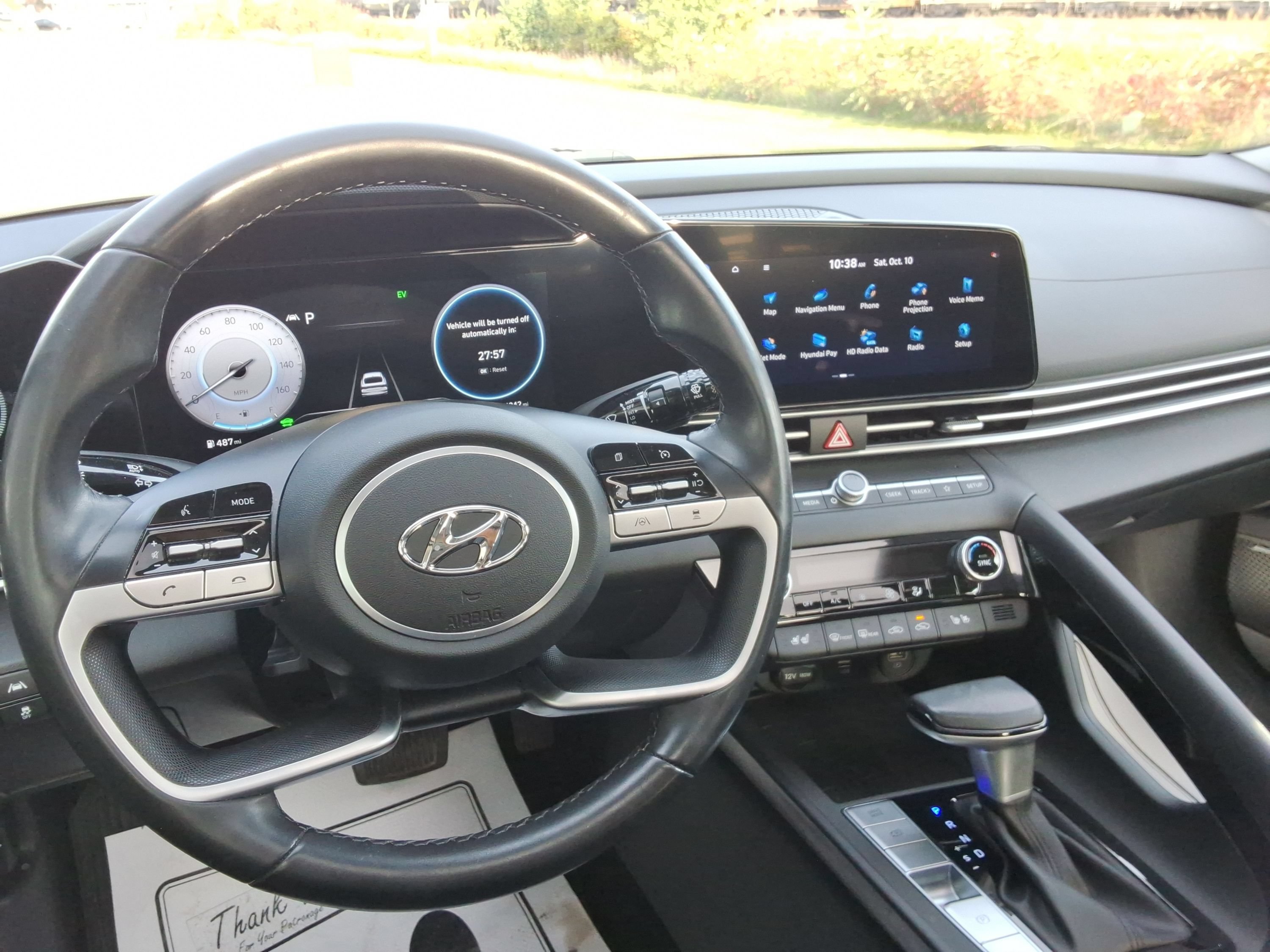 Used 2023 Hyundai Elantra Limited FWD image 5
