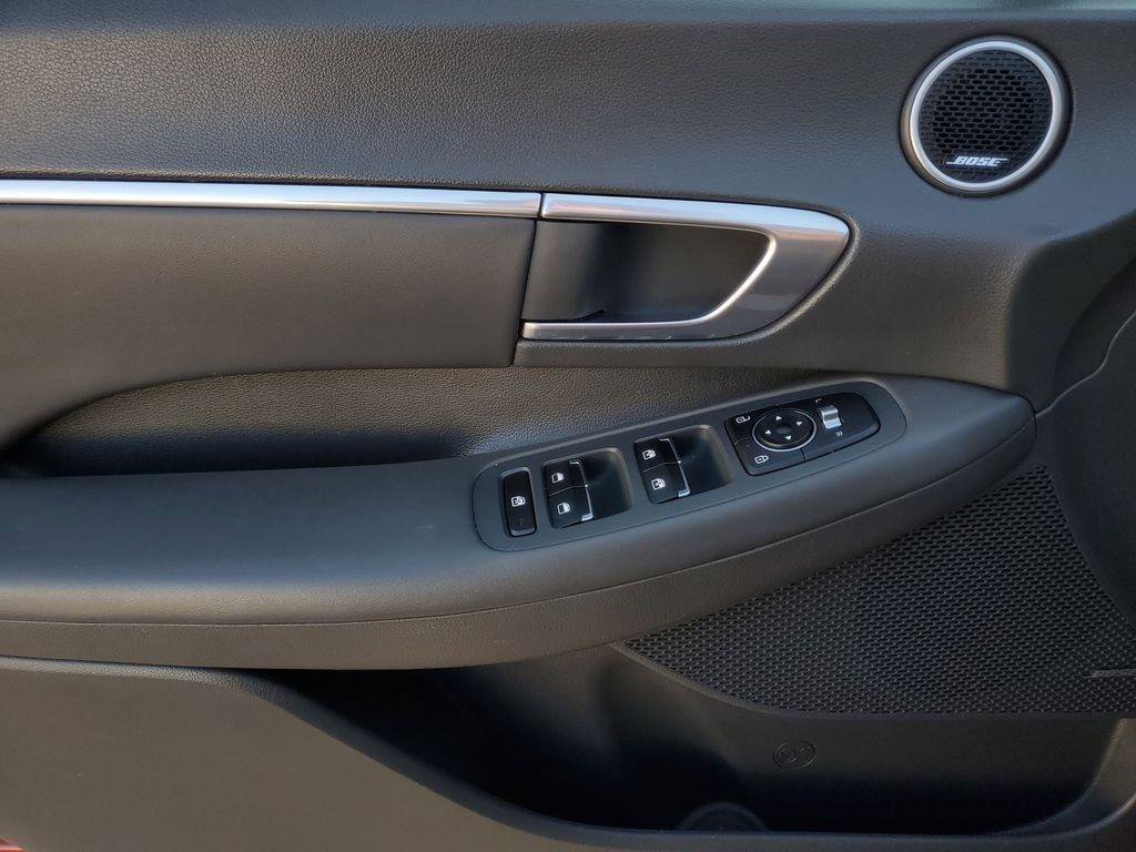 Used 2023 Hyundai Sonata SEL Plus image 11