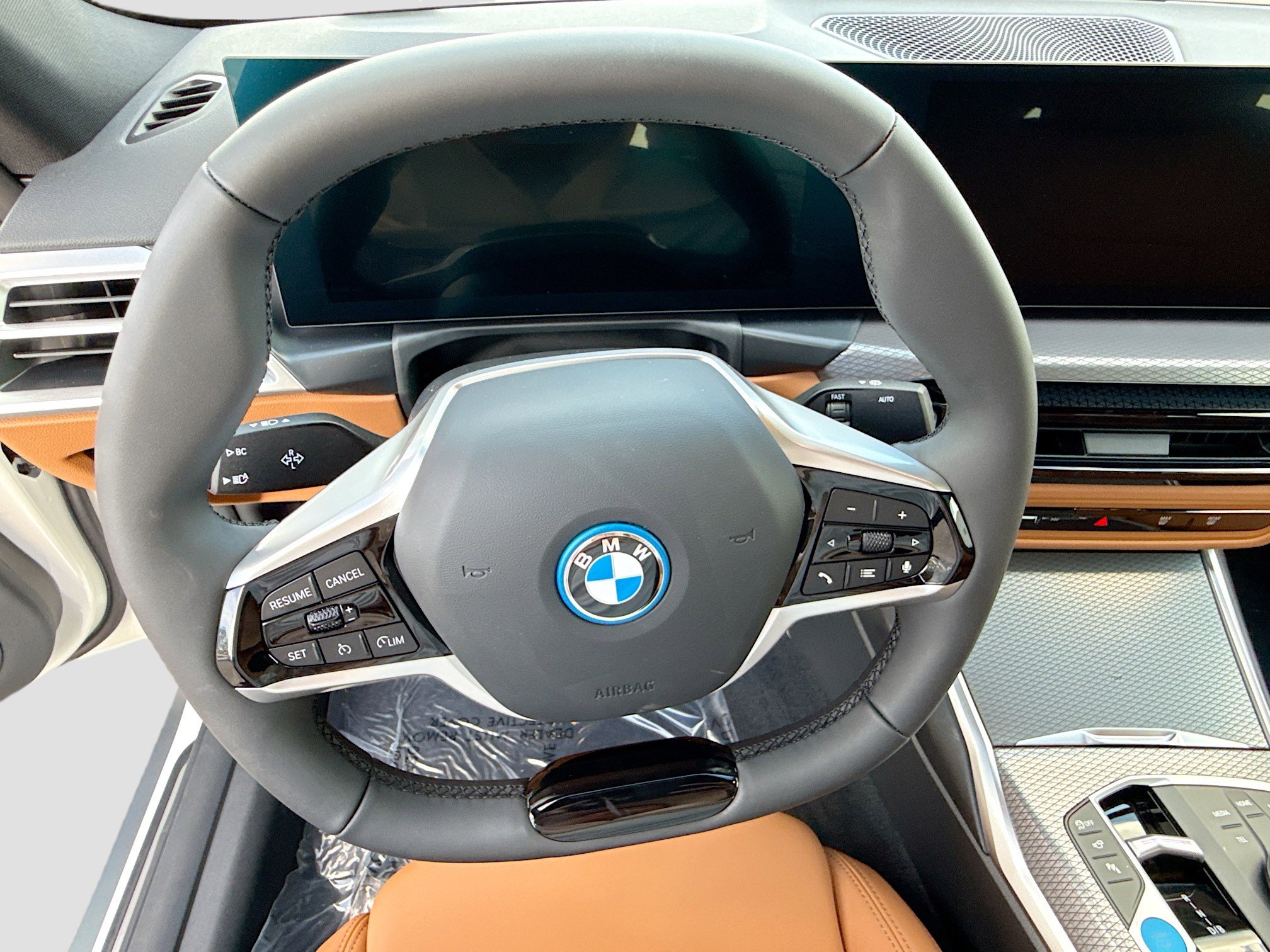 New 2026 BMW i4 eDrive40 w/ Parking Assistance Package image 39