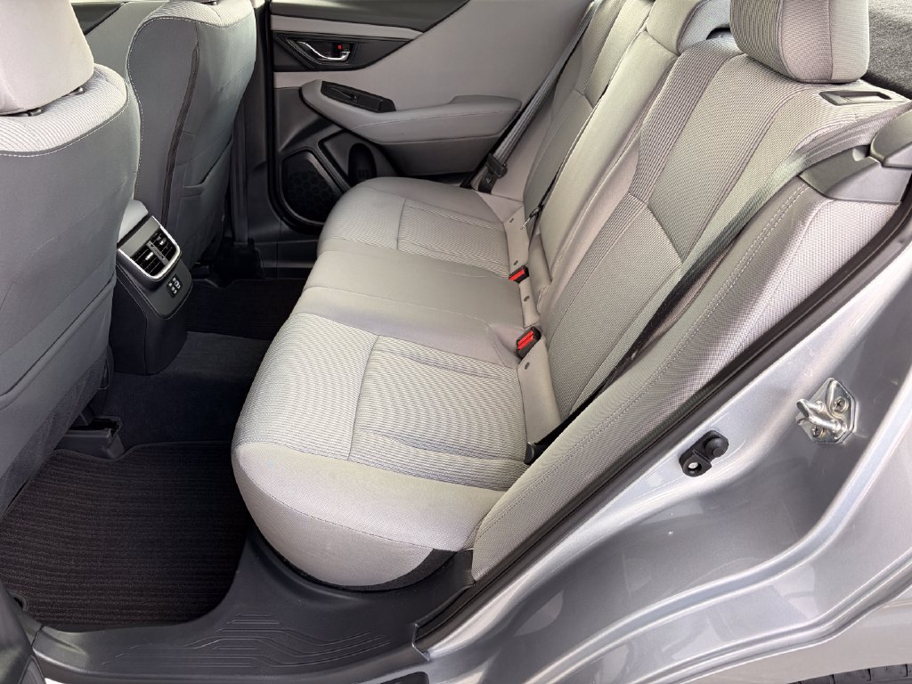 Used 2025 Subaru Legacy Premium AWD/4WD image 11