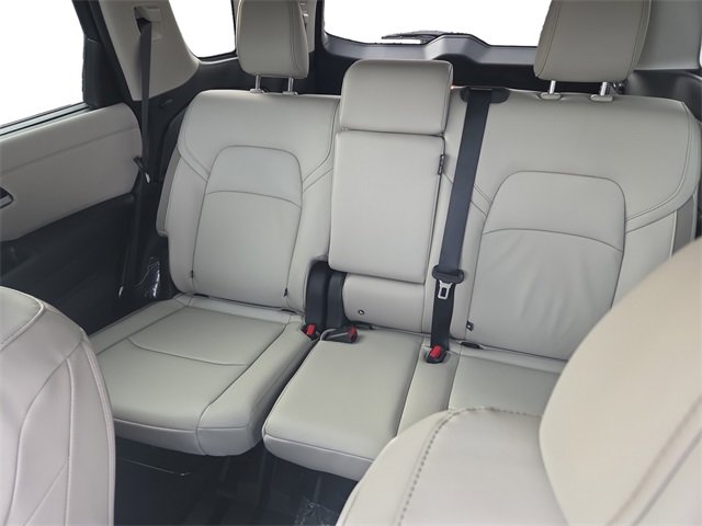 New 2025 Nissan Pathfinder SL w/ Cargo Package image 13