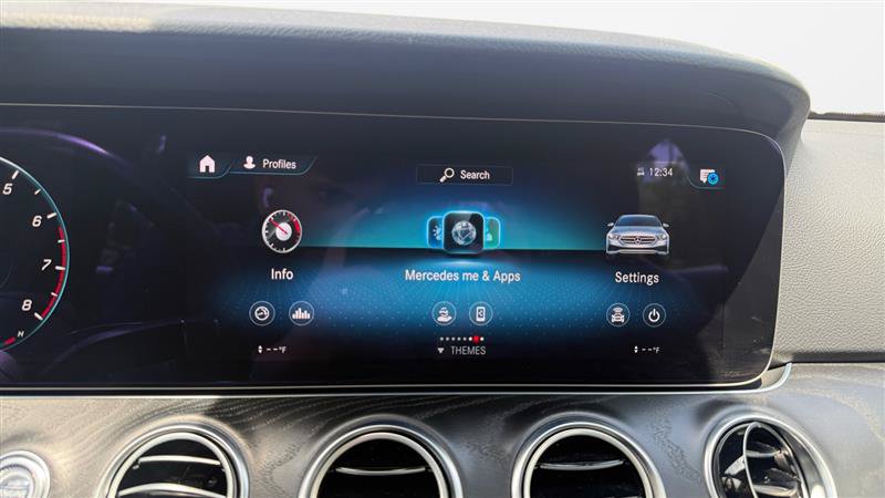 Used 2022 Mercedes-Benz E 350 Sedan w/ Driver Assistance Package image 23