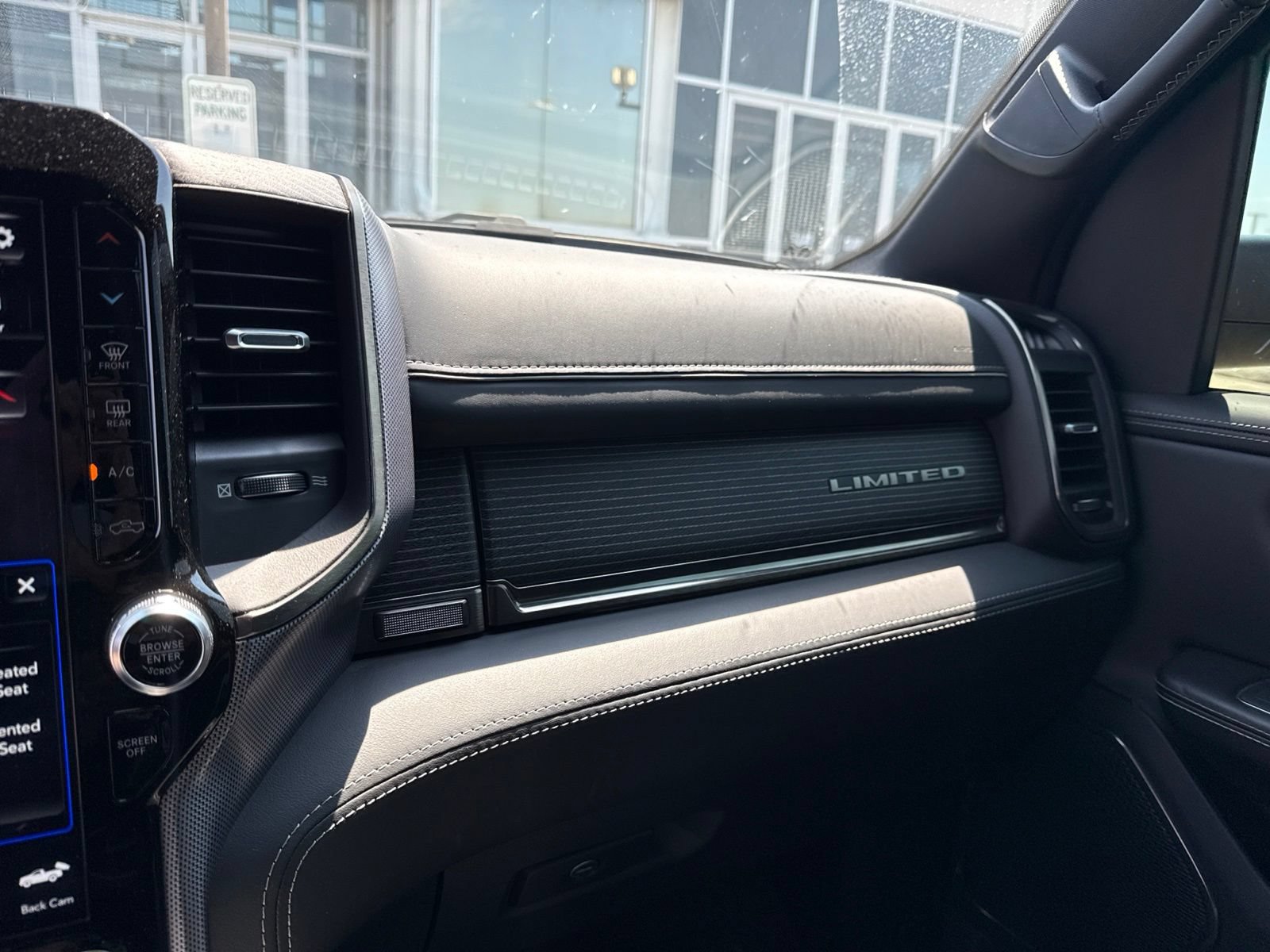 Used 2019 RAM 1500 Limited w/ Advanced Safety Group RWD image 30