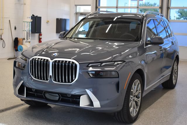 New 2027 BMW X7 xDrive40i AWD/4WD image 9