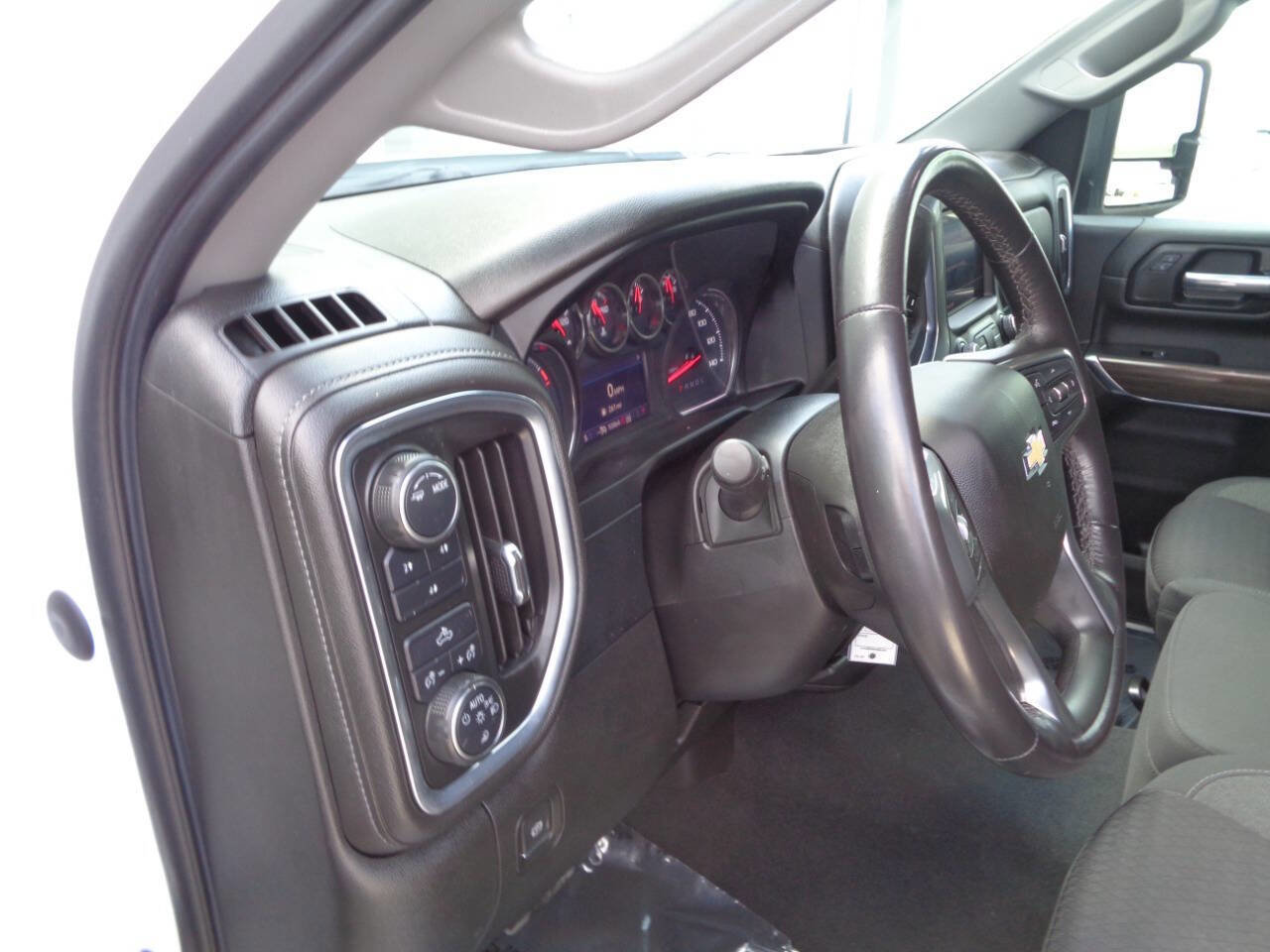 Used 2022 Chevrolet Silverado 2500 LT w/ Fleet Comfort Package AWD/4WD image 44