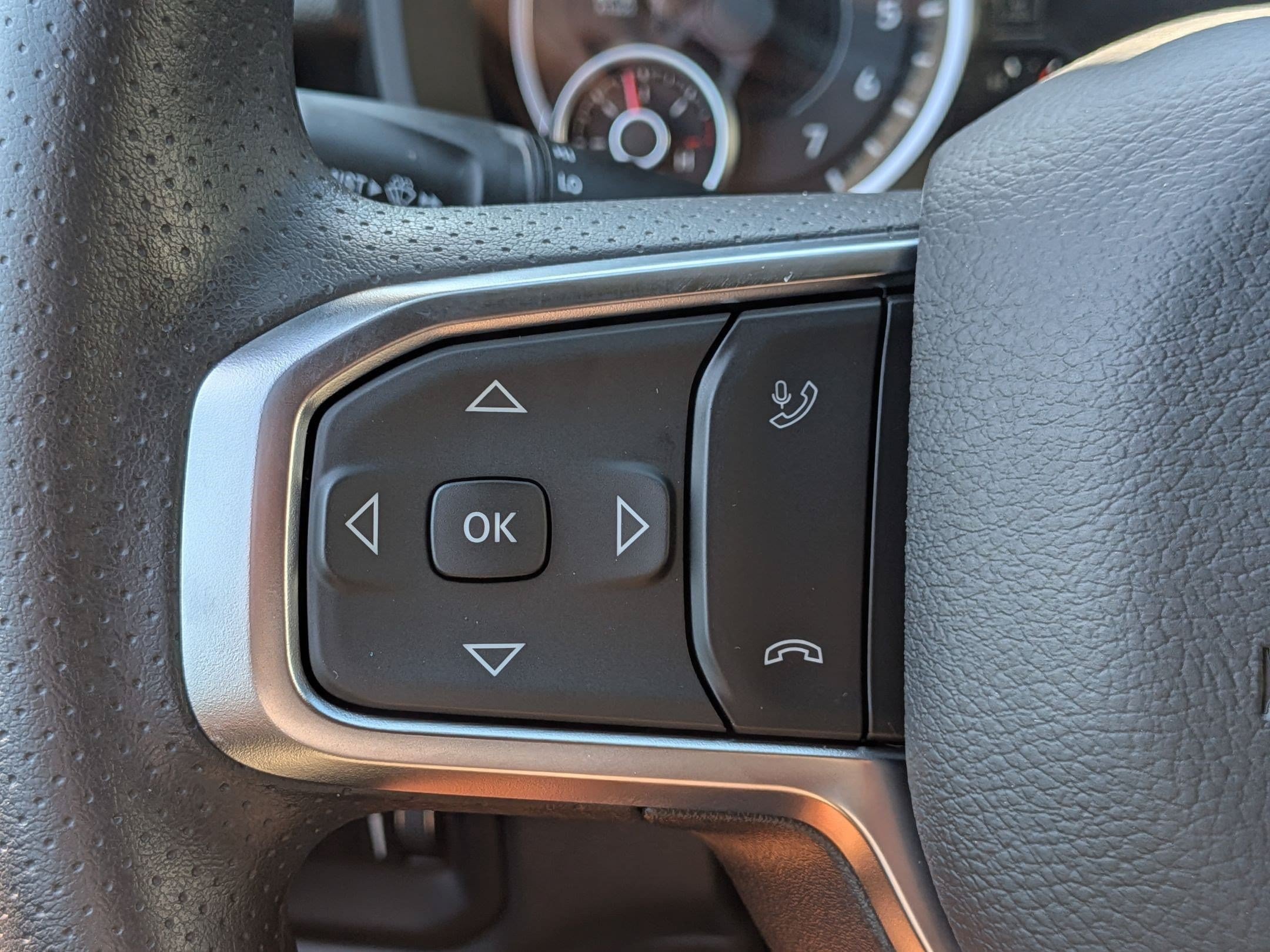 New 2026 RAM 1500 Express AWD/4WD image 14