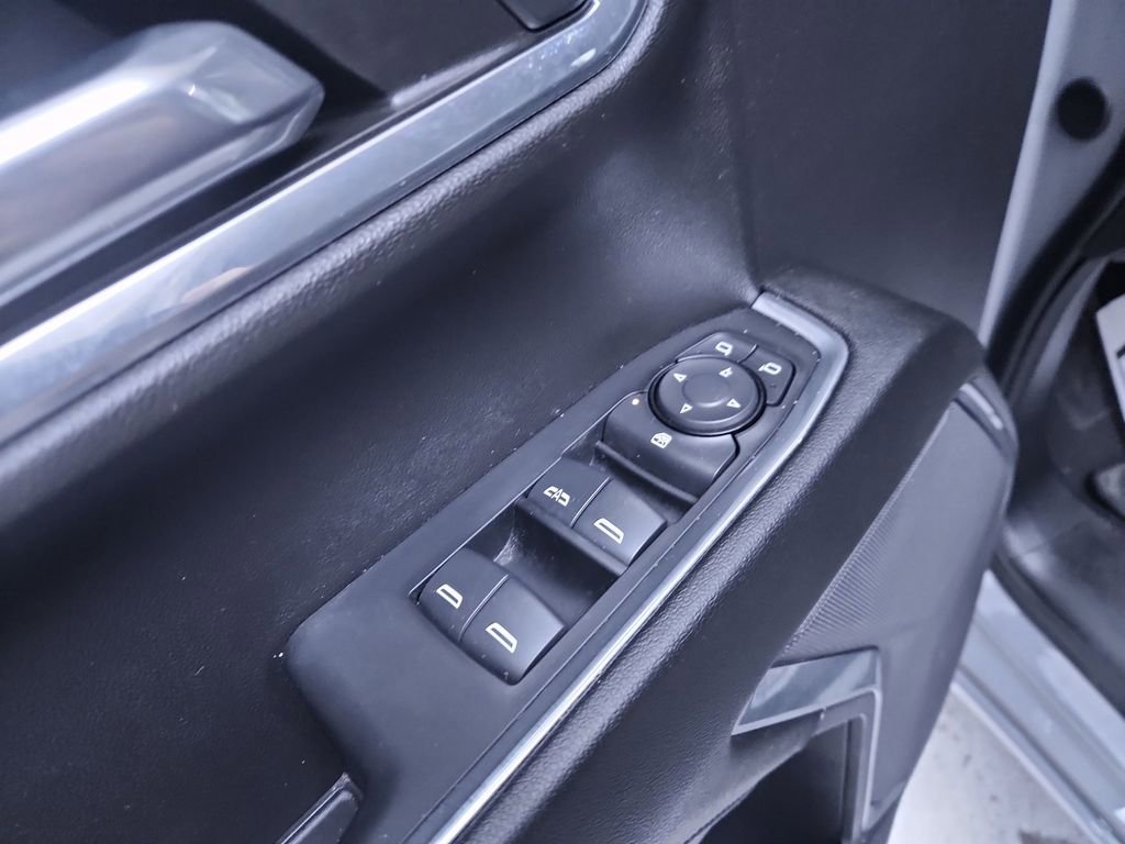 Used 2024 Chevrolet Silverado 1500 LT image 13