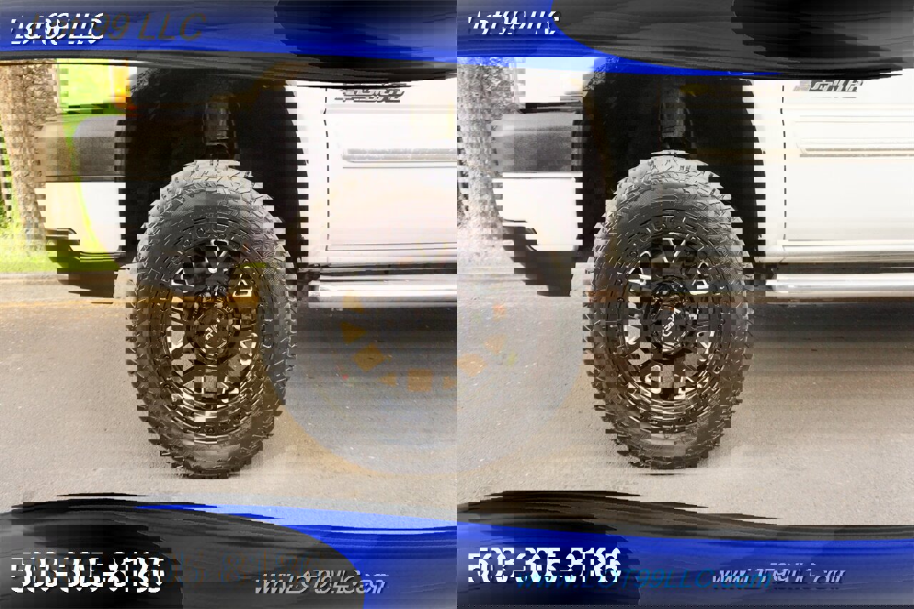 Used 2006 Chevrolet Silverado 2500 LT image 32