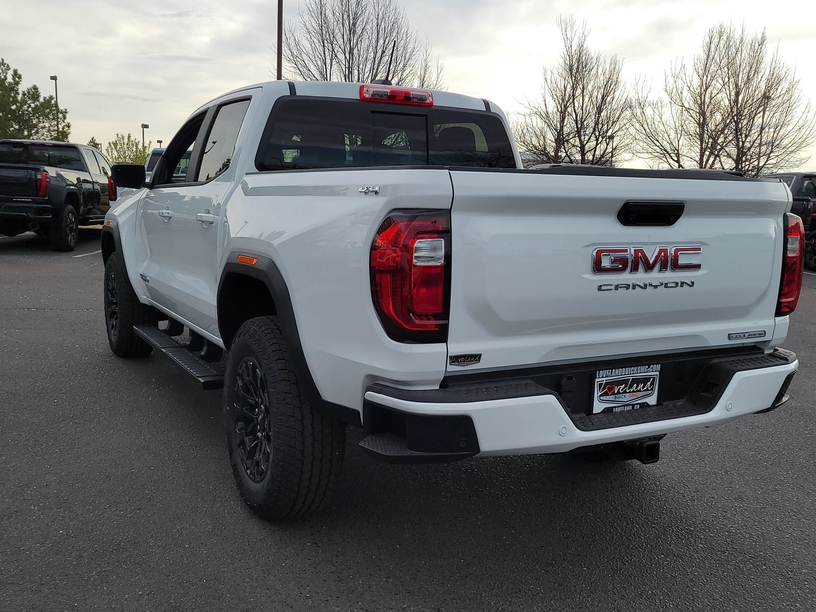 New 2026 GMC Canyon Elevation w/ Technology Package AWD/4WD image 5
