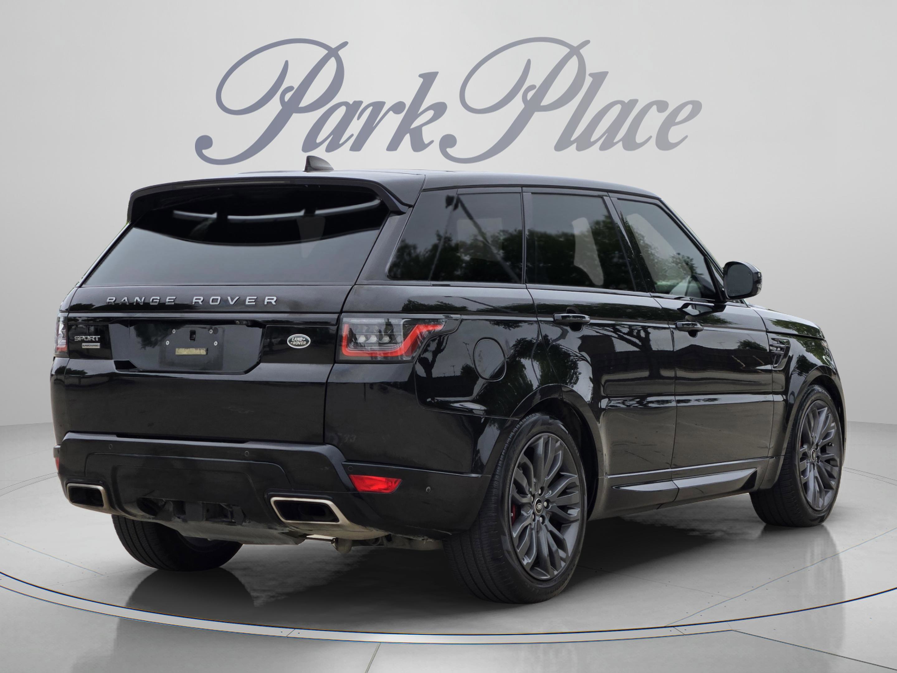 Used 2019 Land Rover Range Rover Sport Supercharged AWD/4WD image 5