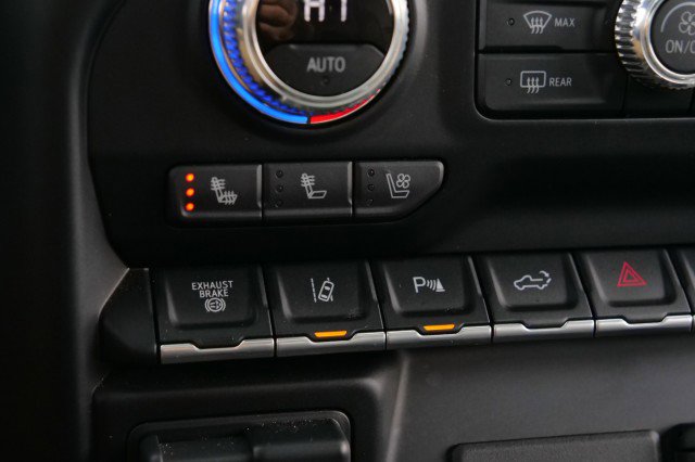 Used 2021 GMC Sierra 3500 Denali w/ Denali Ultimate Package image 15