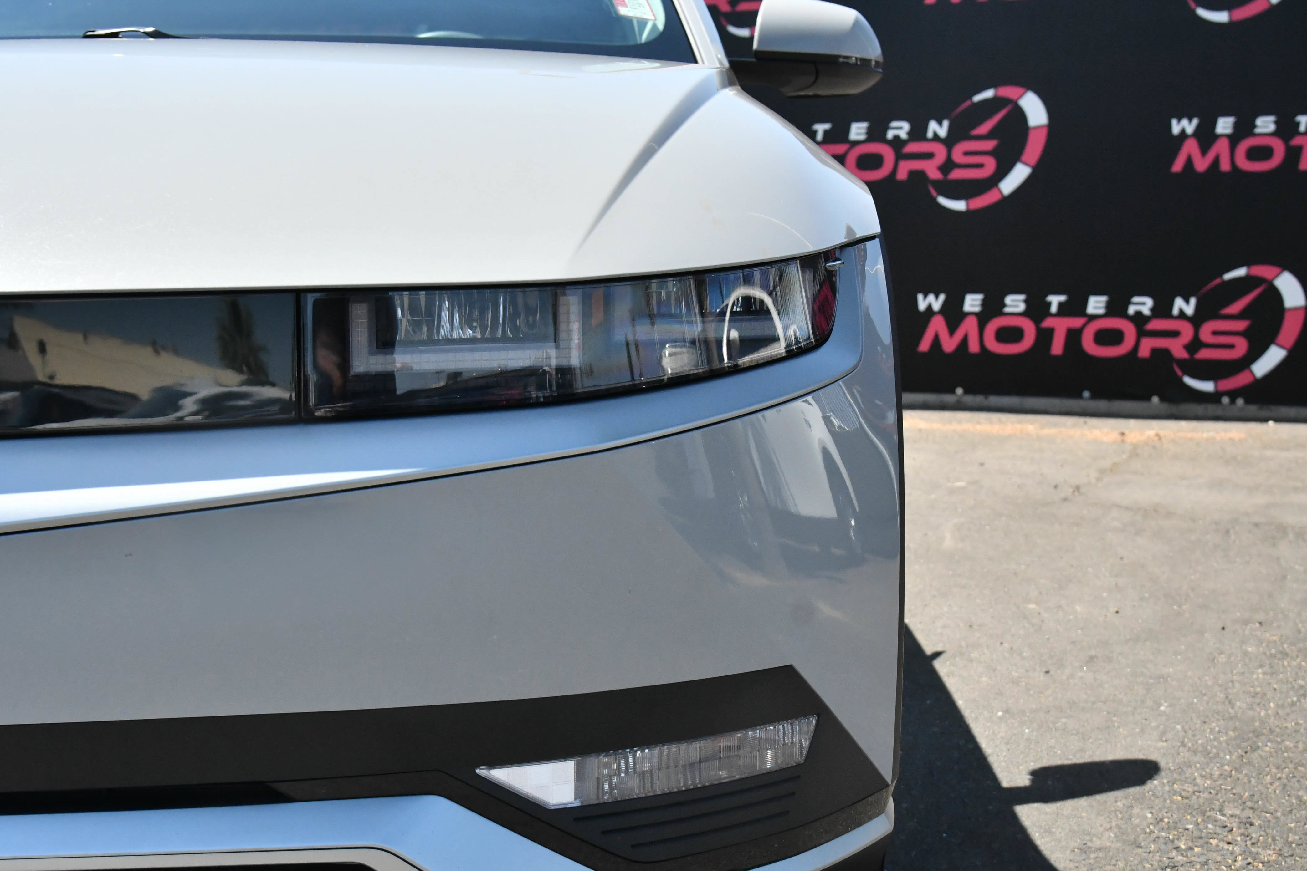 Used 2024 Hyundai Ioniq 5 SE RWD image 11