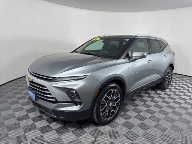 Used 2023 Chevrolet Blazer Premier w/ Enhanced Convenience Package image 7