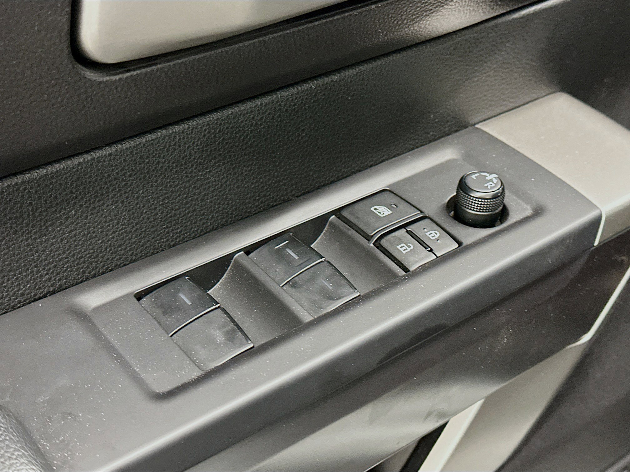 Used 2023 Toyota Tundra SR5 w/ TRD Off-Road Package image 15