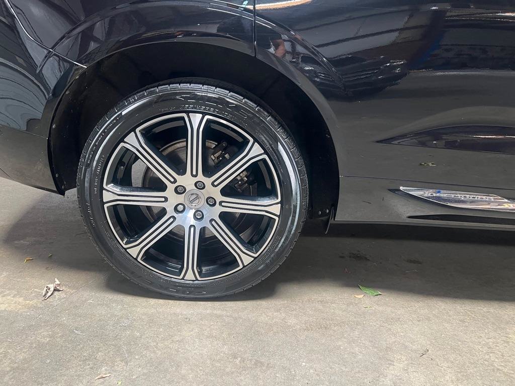 Used 2018 Volvo XC60 T6 Inscription w/ Vision Package AWD/4WD image 13