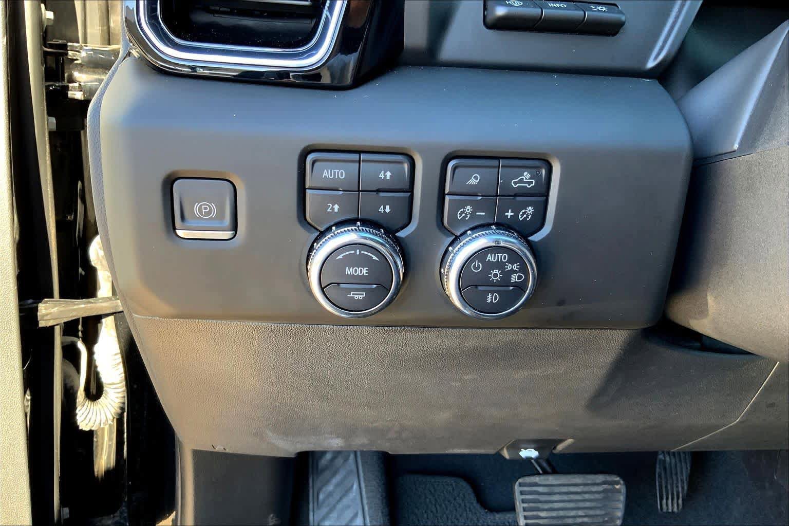 Certified 2023 GMC Sierra 1500 Denali w/ Technology Package image 33