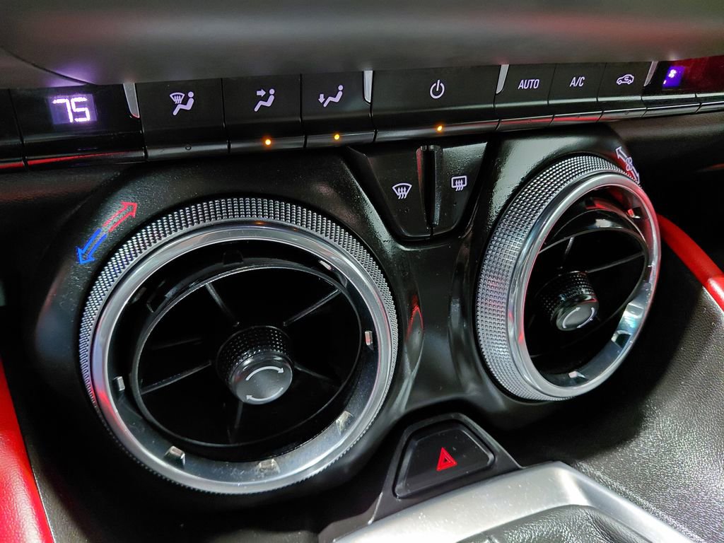 Used 2017 Chevrolet Camaro LT image 33