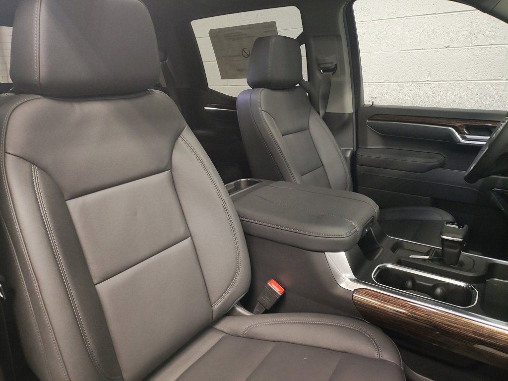 New 2026 GMC Sierra 1500 Elevation w/ Elevation Premium Package image 10