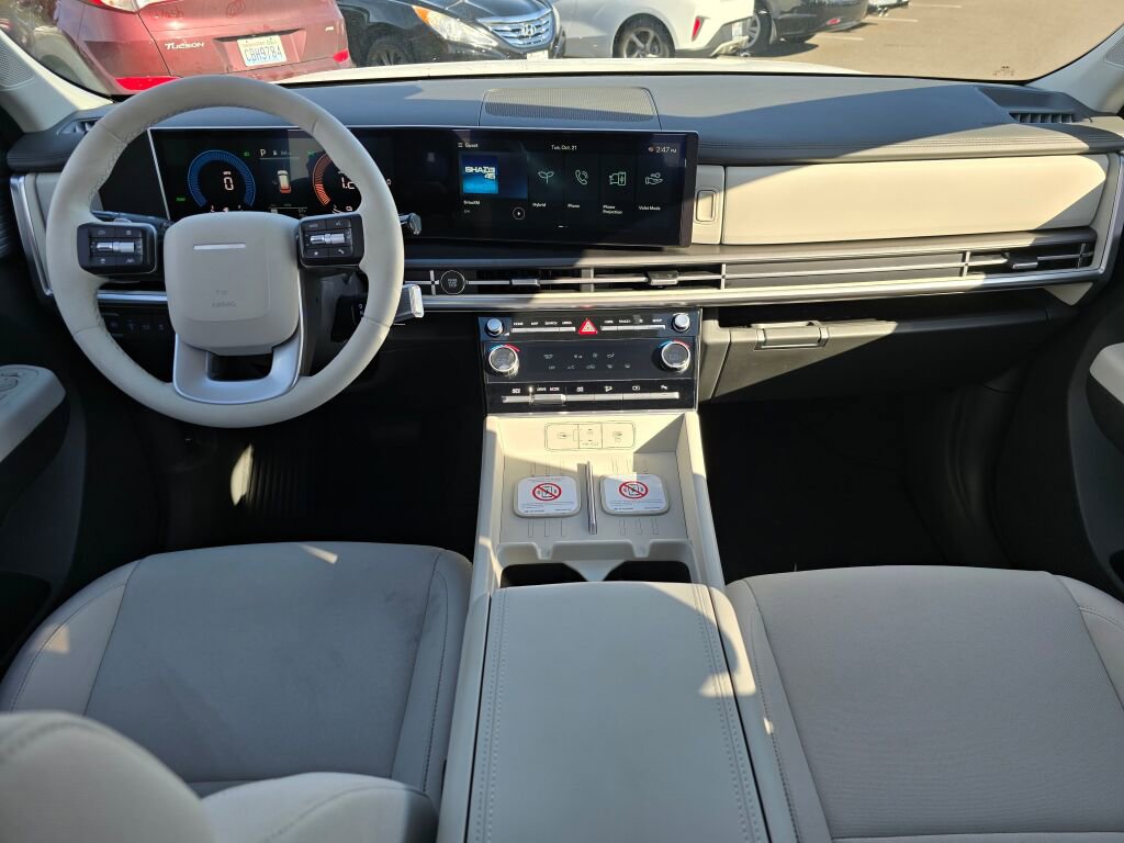 New 2026 Hyundai Santa Fe SE image 17