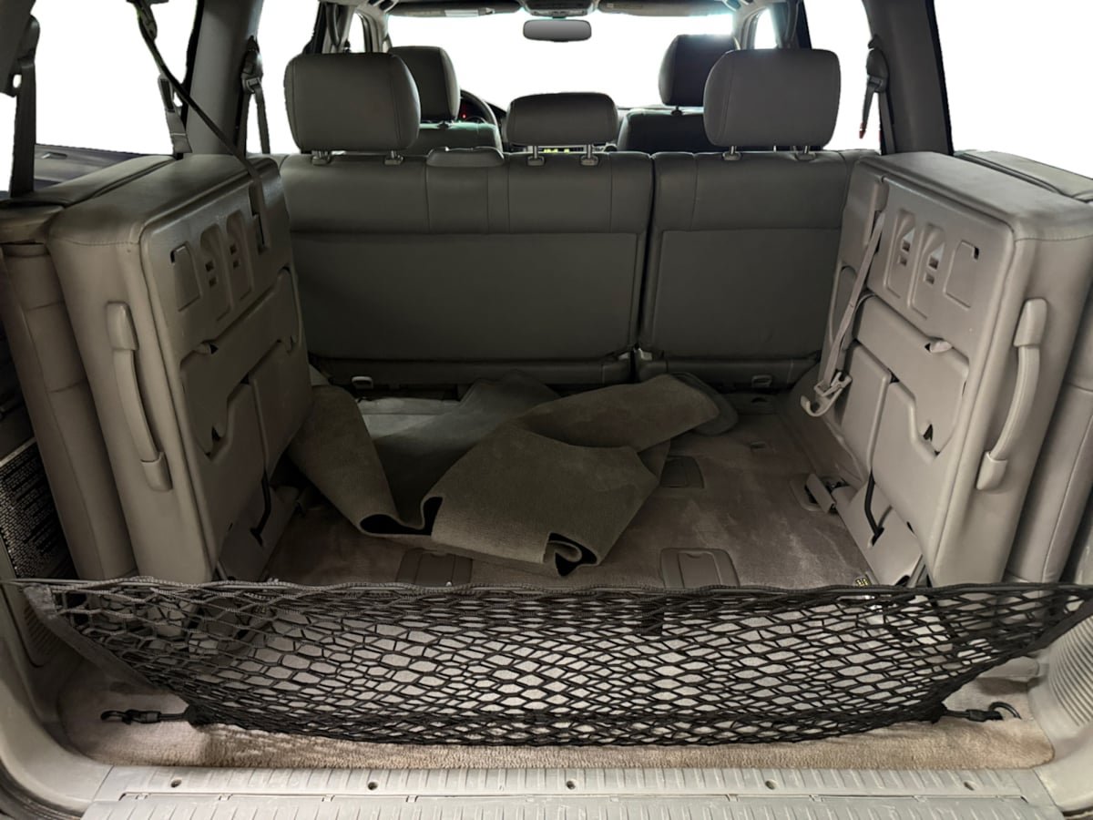 Used 2004 Toyota Land Cruiser AWD/4WD image 19