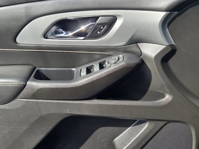 Used 2021 Chevrolet Traverse LS FWD image 22