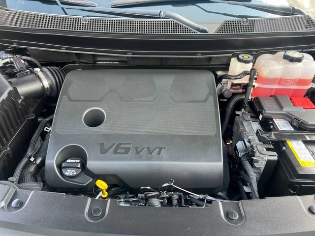 Used 2023 Chevrolet Traverse RS AWD/4WD image 37