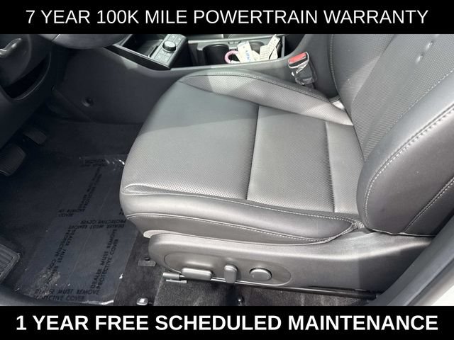 Used 2024 Hyundai Kona Limited AWD/4WD image 15