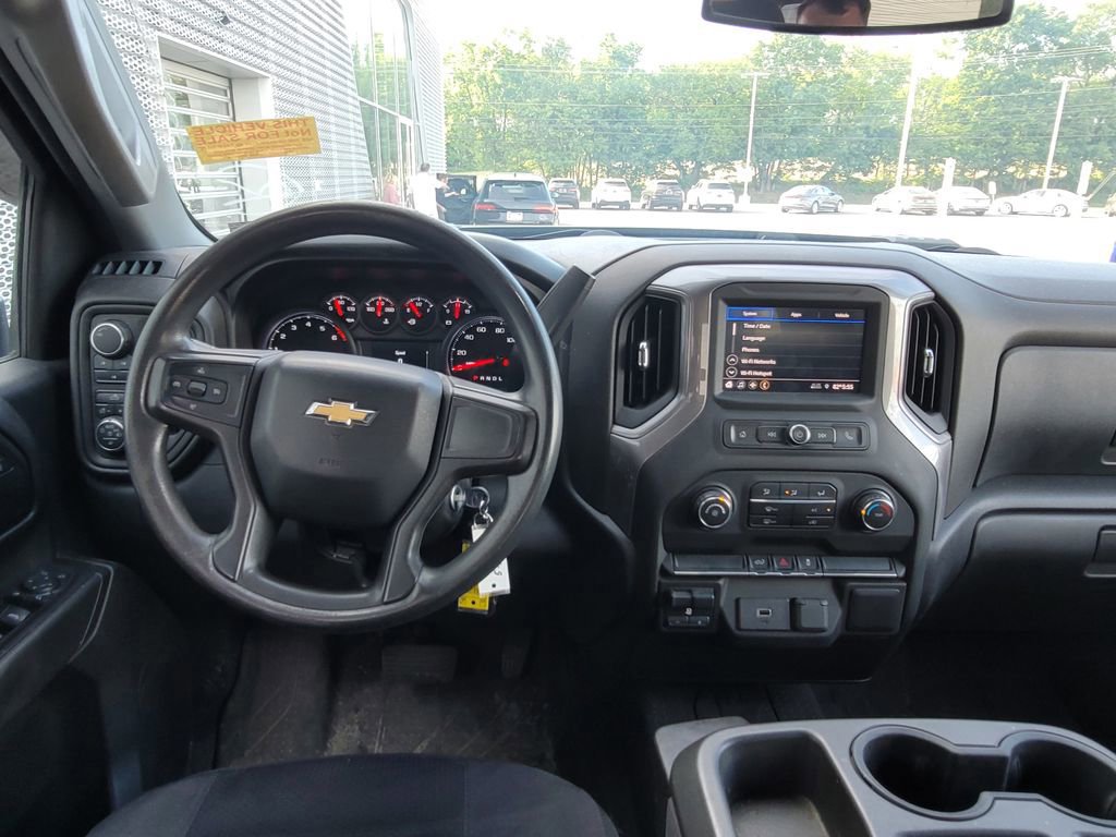 Used 2020 Chevrolet Silverado 2500 Custom w/ Custom Value Package AWD/4WD image 16