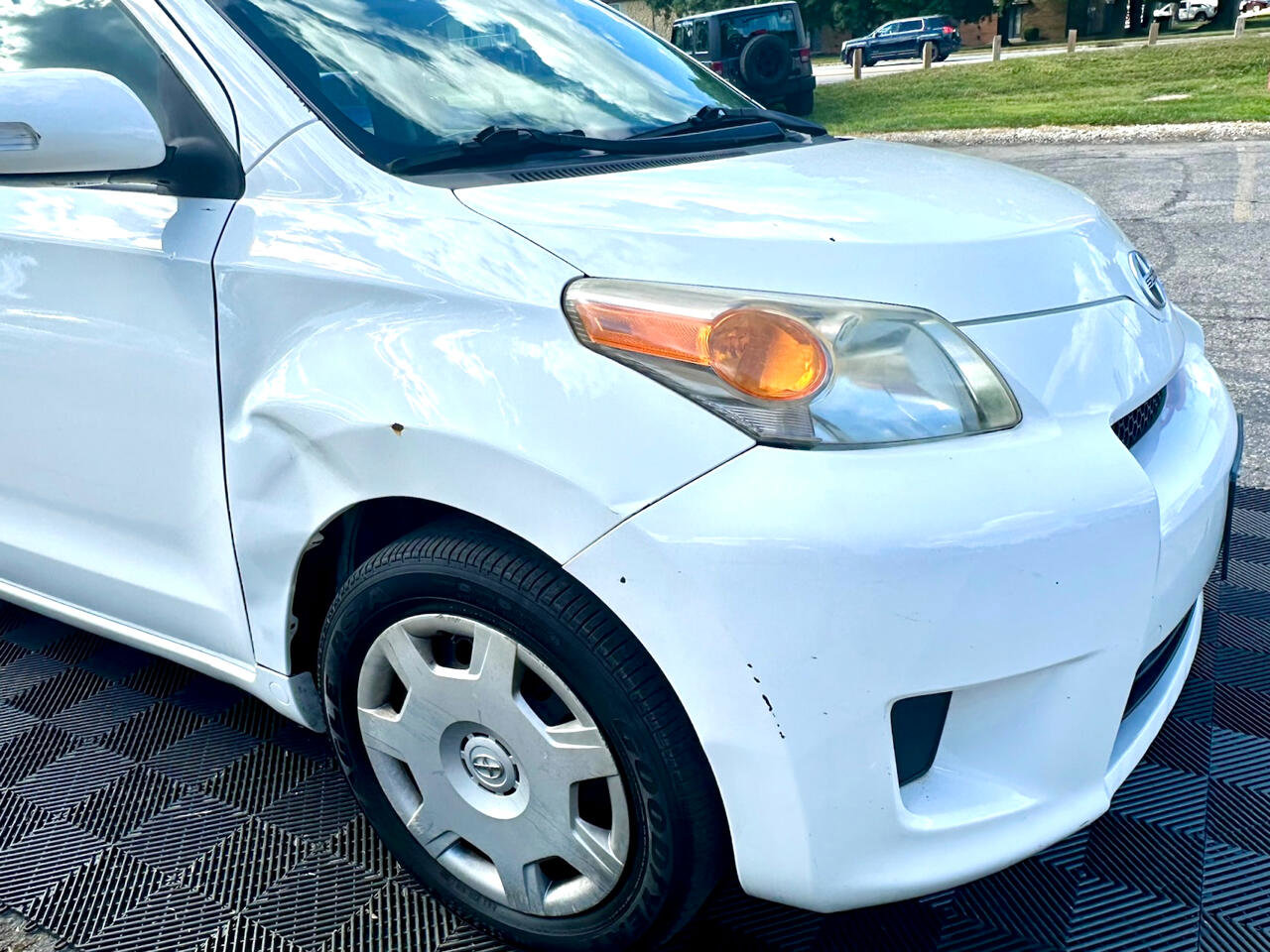 Used 2013 Scion xD image 11