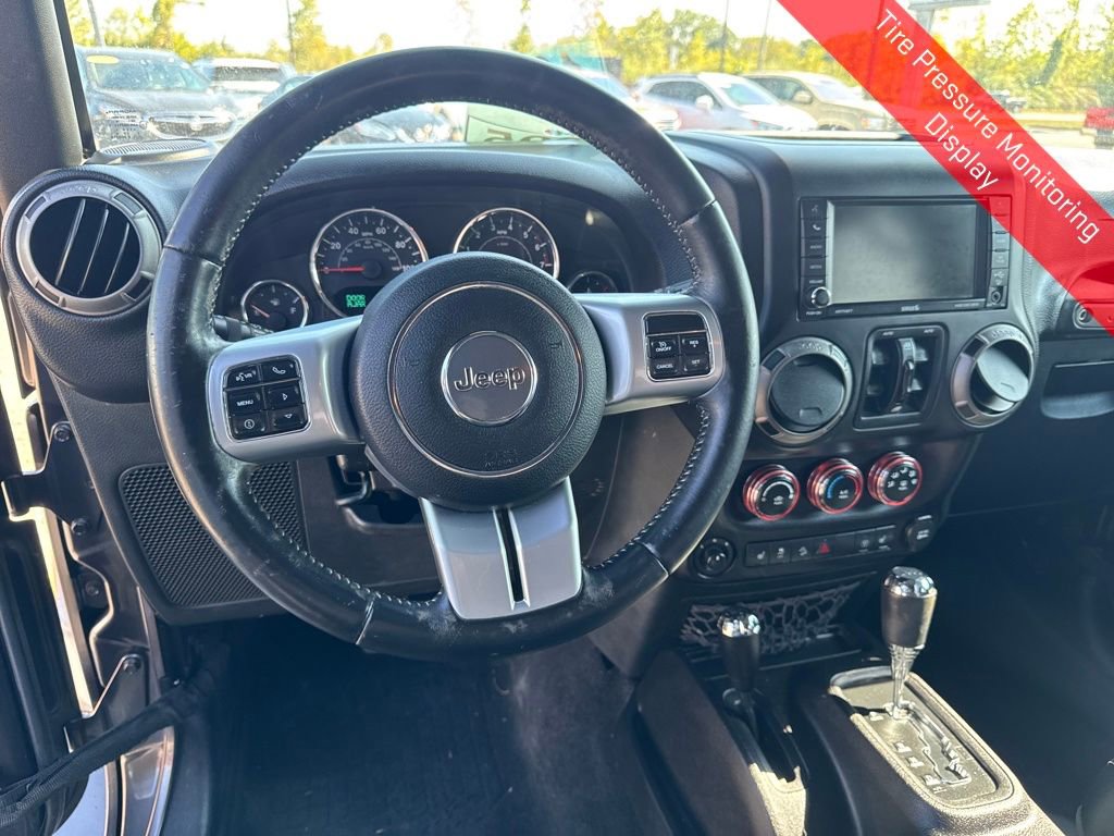 Used 2016 Jeep Wrangler Unlimited Freedom Edition image 16
