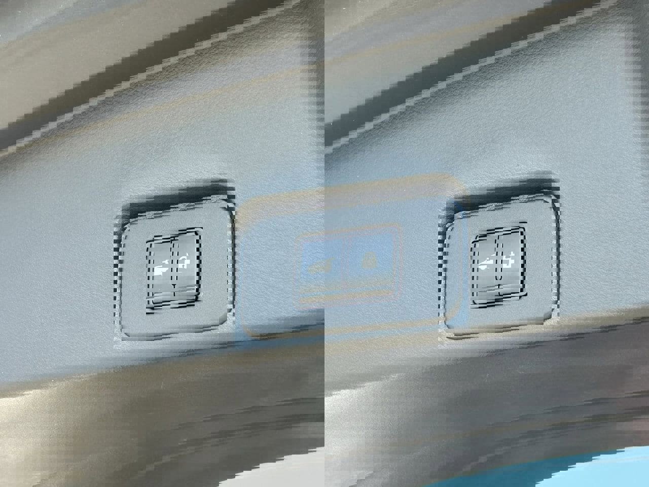 Certified 2022 Nissan Rogue SL w/ SL Premium Package image 14