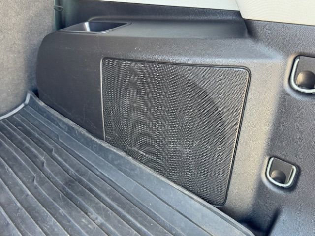 Used 2010 Chevrolet Equinox LT w/ Chrome Appearance Package image 34