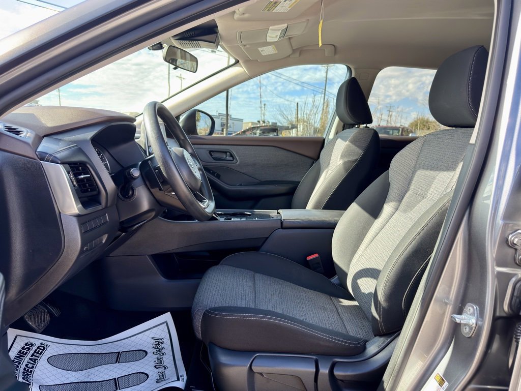 Used 2021 Nissan Rogue S image 10