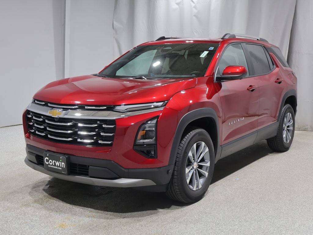 Used 2025 Chevrolet Equinox LT w/ Convenience Package II AWD/4WD image 8