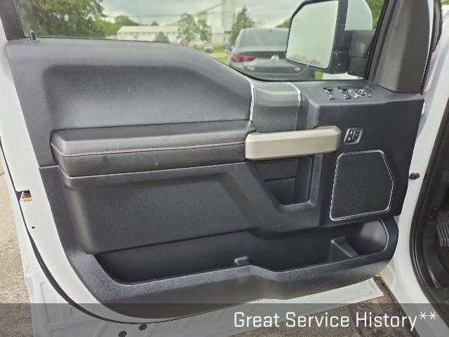 Used 2016 Ford F150 Lariat w/ Equipment Group 502A Luxury AWD/4WD image 10