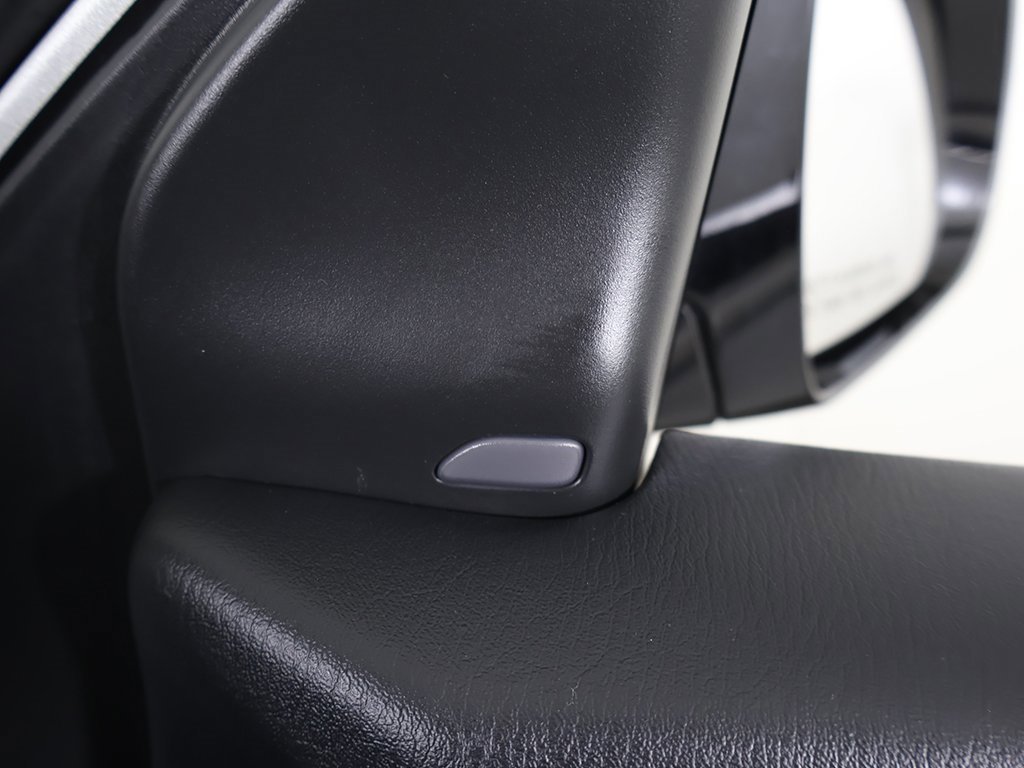 Used 2019 INFINITI QX60 Pure image 41