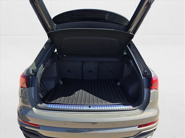 New 2025 Audi Q3 2.0T Premium w/ Convenience Package image 25
