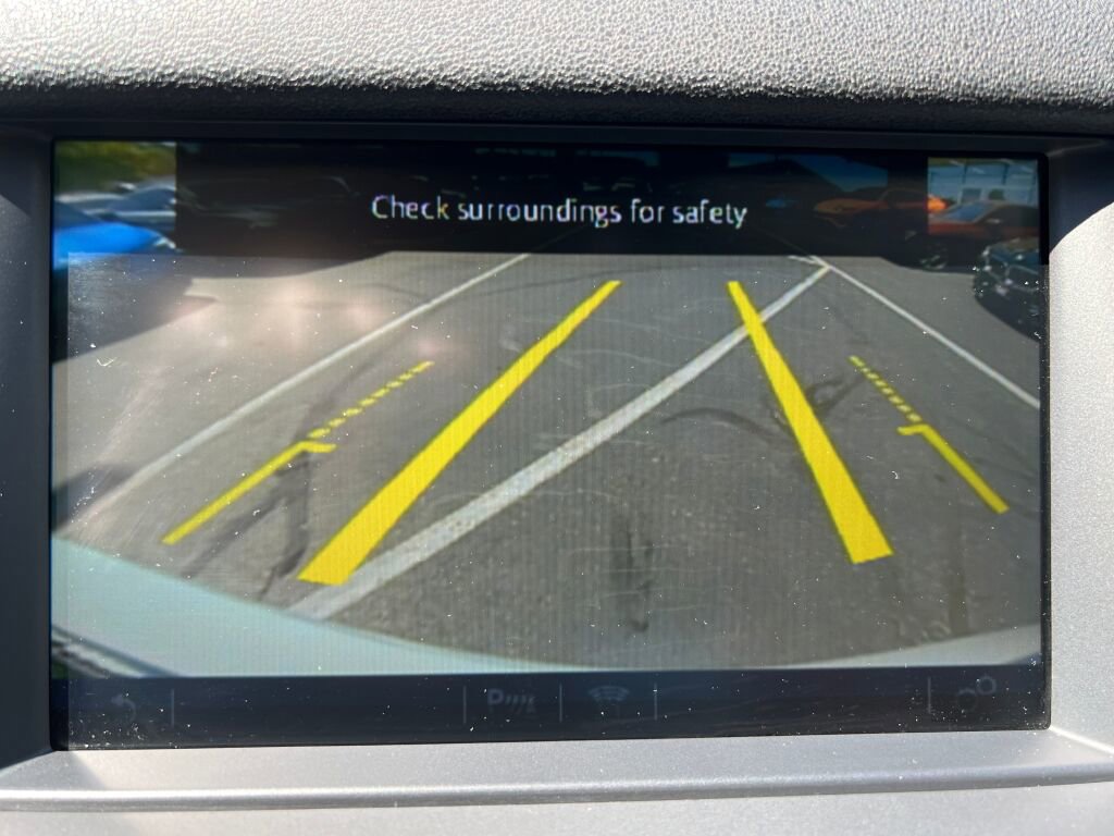 Used 2016 Land Rover Discovery Sport HSE Luxury AWD/4WD image 29