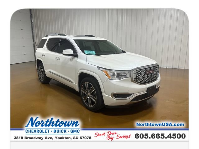 Used 2017 GMC Acadia Denali w/ Technology Package image 8