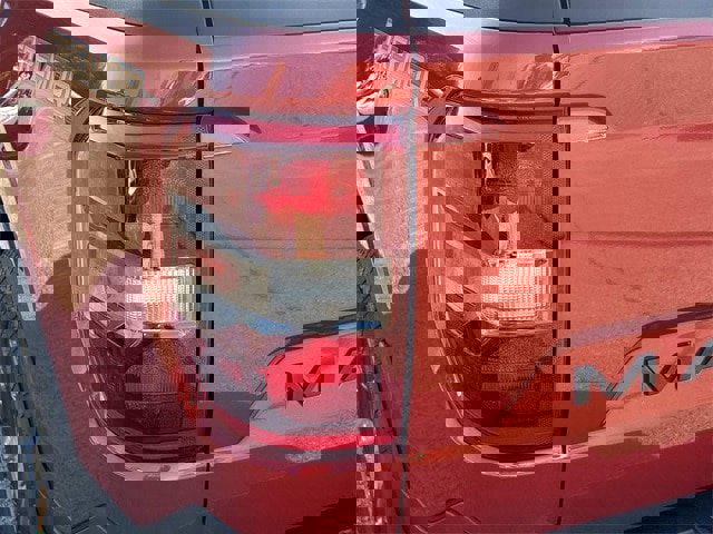 Certified 2024 Ford Maverick Tremor w/ Tremor Off-Road Package image 12