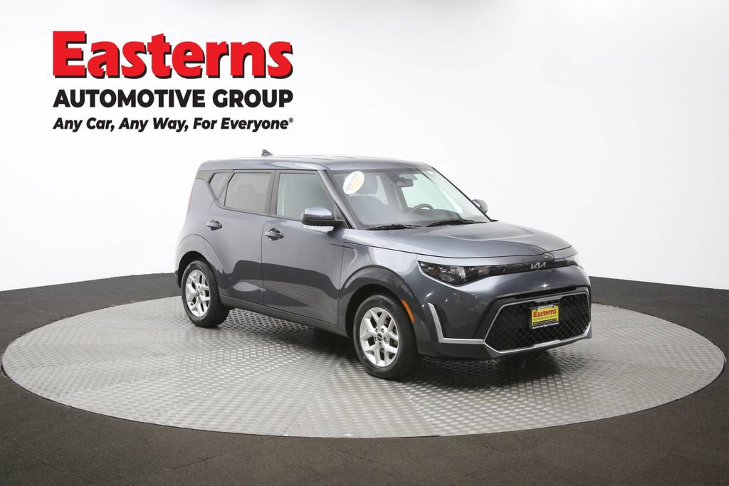 Used 2023 Kia Soul LX w/ LX Technology Package image 49