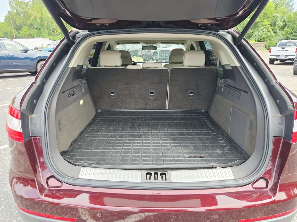 Used 2017 Lincoln MKX Select w/ Select Plus Package FWD image 13