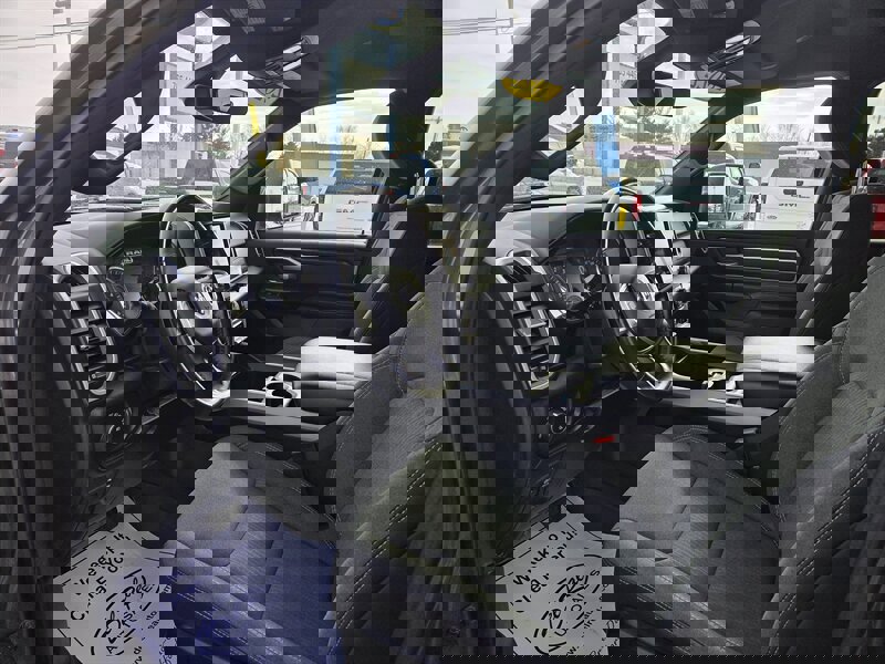 Used 2022 RAM 1500 Big Horn image 10