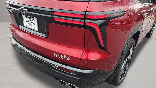 Certified 2025 Chevrolet Traverse High Country w/ LPO, Floor Liner Package image 38