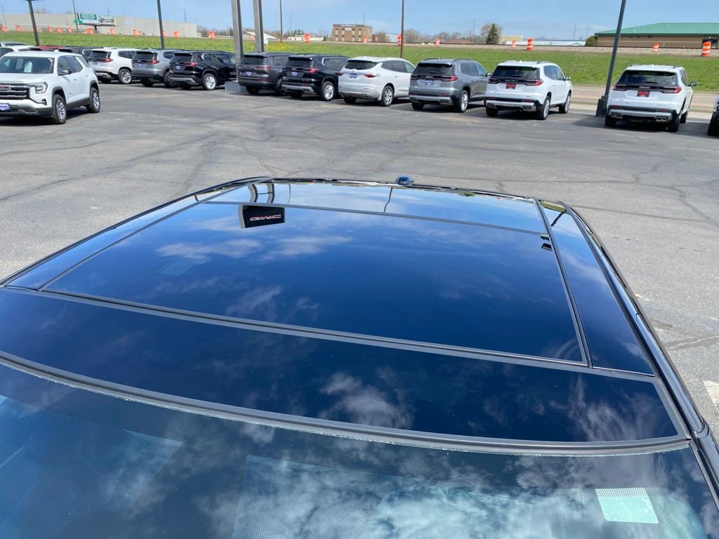 Used 2020 Nissan Maxima Platinum w/ Sport Mat Group FWD image 9