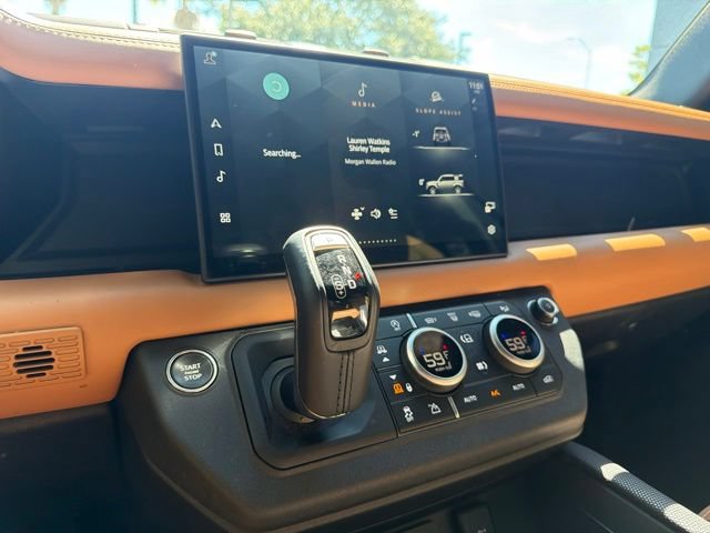Used 2024 Land Rover Defender 110 V8 AWD/4WD image 8