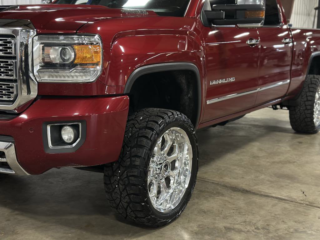 Used 2019 GMC Sierra 2500 Denali w/ Duramax Plus Package image 26