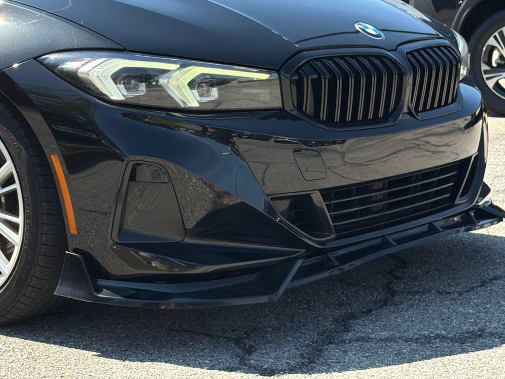 Used 2023 BMW 330i Sedan w/ Driving Assistance Package RWD image 8