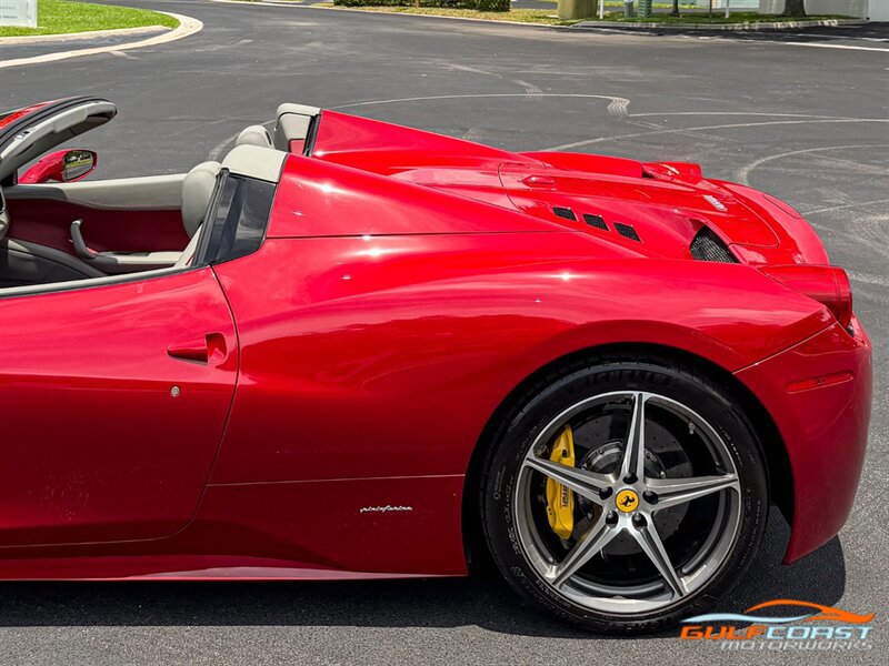 Used 2013 Ferrari 458 Spider RWD image 40